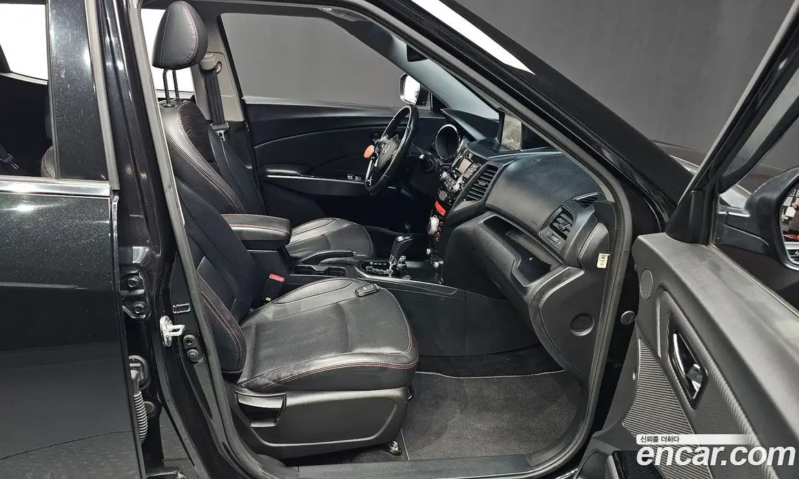 SsangYong TIBOLI 2016 1.6 автомат (гидро), фото 15