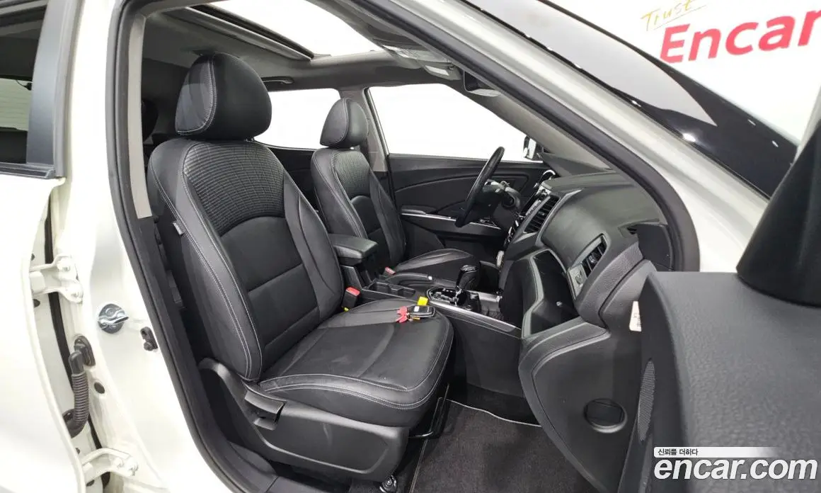 SsangYong TIBOLI 2018 1.6 автомат (гидро), фото 15