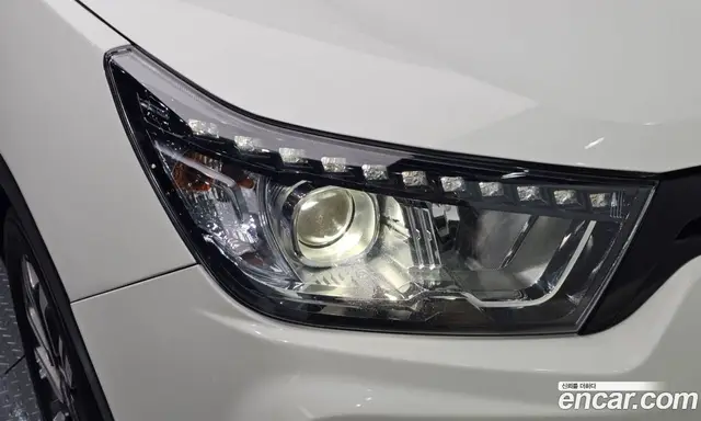 SsangYong TIBOLI 2018 1.6 автомат (гидро), миниатюра 7