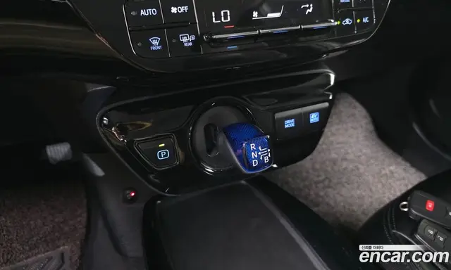 Toyota Prius 2022 1.8 автомат (гидро), миниатюра 12