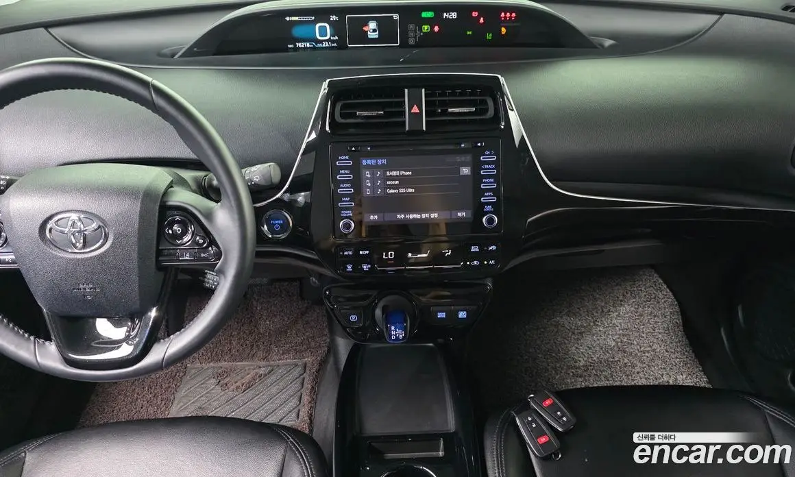 Toyota Prius 2022 1.8 автомат (гидро), фото 20