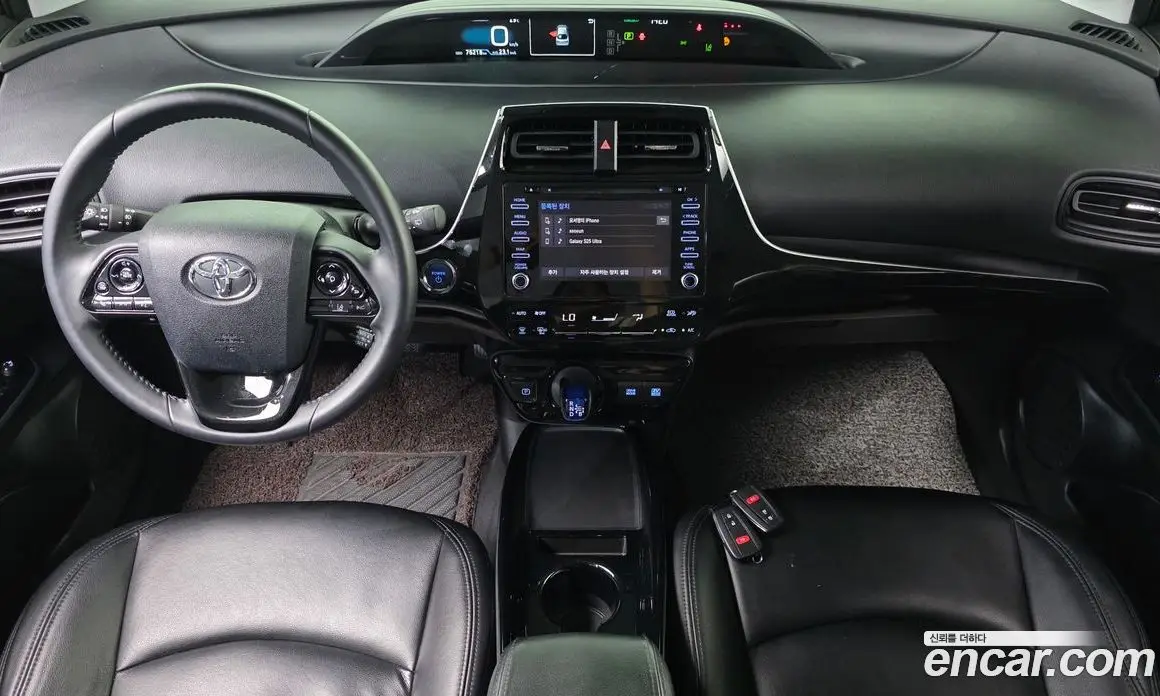 Toyota Prius 2022 1.8 автомат (гидро), фото 10