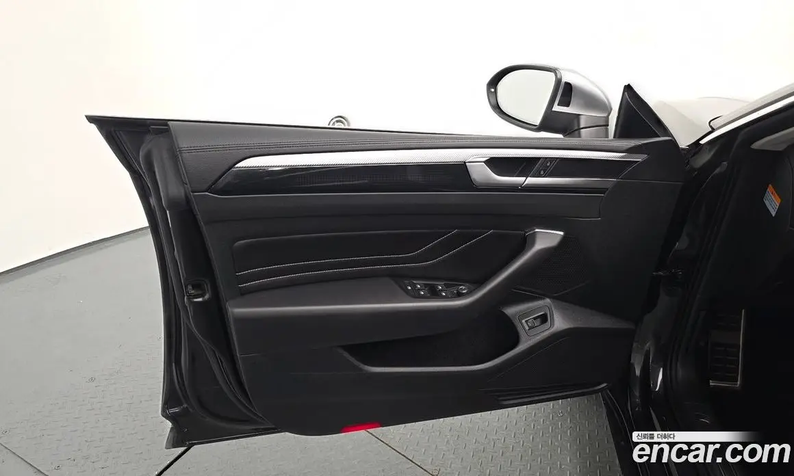 Volkswagen Arteon 2022 2.0 автомат (гидро), фото 14 Volkswagen Arteon 2022 2.0 автомат (гидро), фото 14