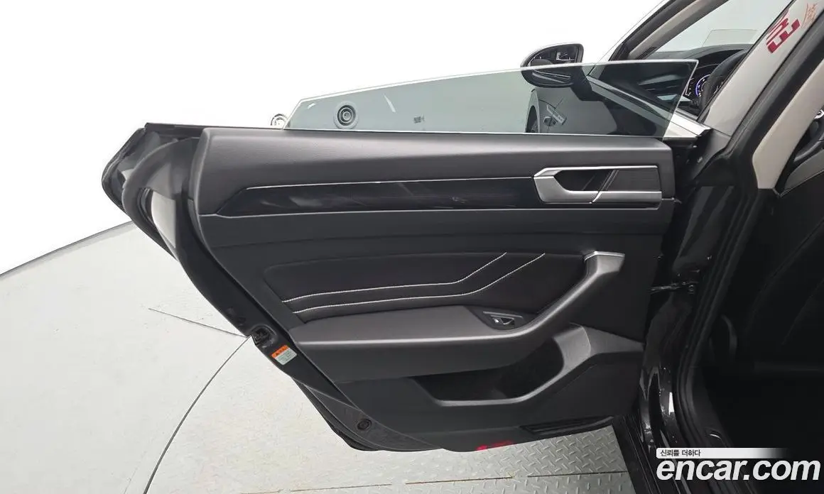 Volkswagen Arteon 2022 2.0 автомат (гидро), фото 15 Volkswagen Arteon 2022 2.0 автомат (гидро), фото 15