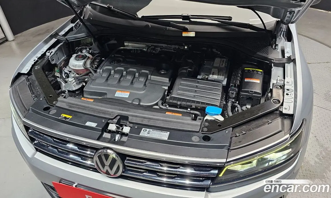 Volkswagen Tiguan 2018 2.0 автомат (гидро), фото 6 Volkswagen Tiguan 2018 2.0 автомат (гидро), фото 6