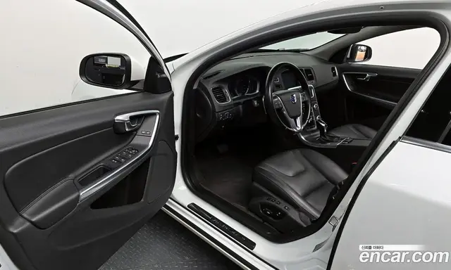 Volvo S60 2014 1.6 автомат (гидро), миниатюра 12