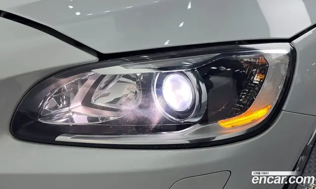 Volvo S60 2014 1.6 автомат (гидро), миниатюра 7 Volvo S60 2014 1.6 автомат (гидро), миниатюра 7