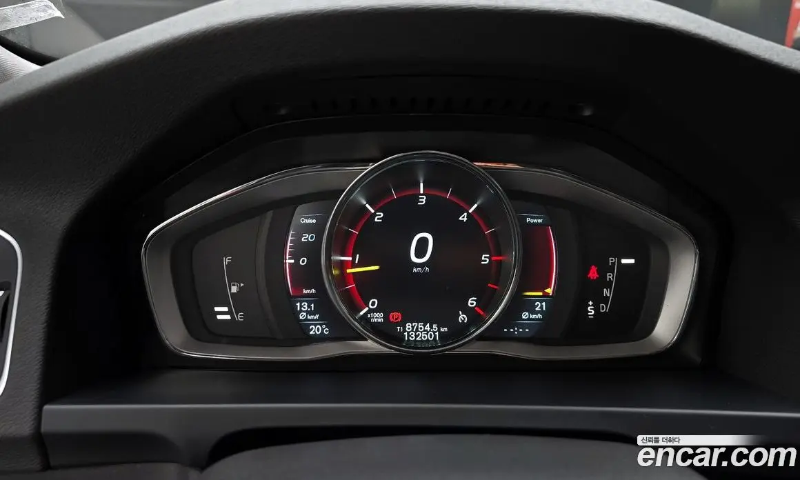 Volvo S60 2014 1.6 автомат (гидро), фото 10 Volvo S60 2014 1.6 автомат (гидро), фото 10