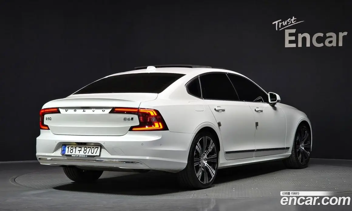 Volvo S90 2021 2.0 автомат (гидро), фото 2 Volvo S90 2021 2.0 автомат (гидро), фото 2