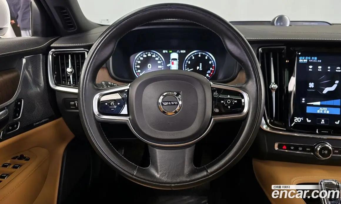 Volvo S90 2021 2.0 автомат (гидро), фото 19 Volvo S90 2021 2.0 автомат (гидро), фото 19