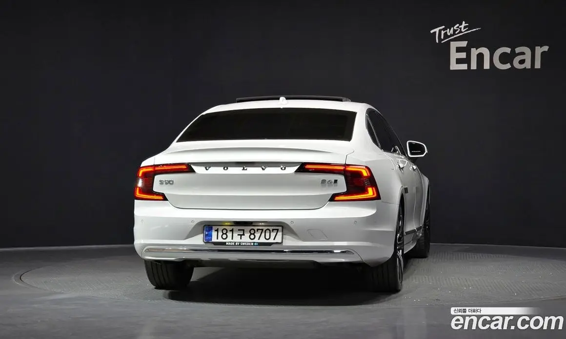 Volvo S90 2021 2.0 автомат (гидро), фото 3 Volvo S90 2021 2.0 автомат (гидро), фото 3