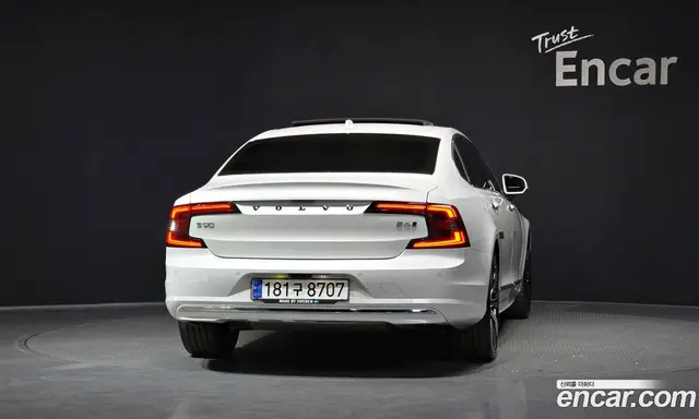 Volvo S90 2021 2.0 автомат (гидро), миниатюра 3 Volvo S90 2021 2.0 автомат (гидро), миниатюра 3