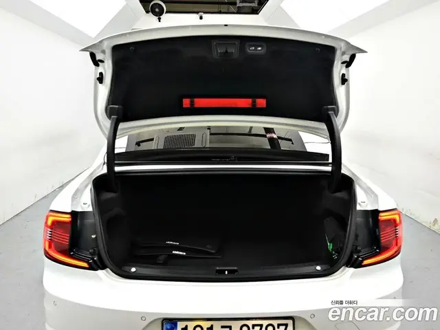 Volvo S90 2021 2.0 автомат (гидро), миниатюра 9 Volvo S90 2021 2.0 автомат (гидро), миниатюра 9