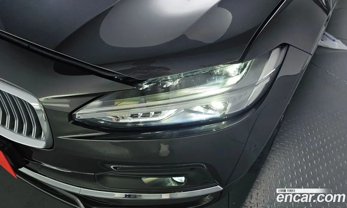 Volvo S90 2024 2.0 автомат (гидро), фото 8 Volvo S90 2024 2.0 автомат (гидро), фото 8