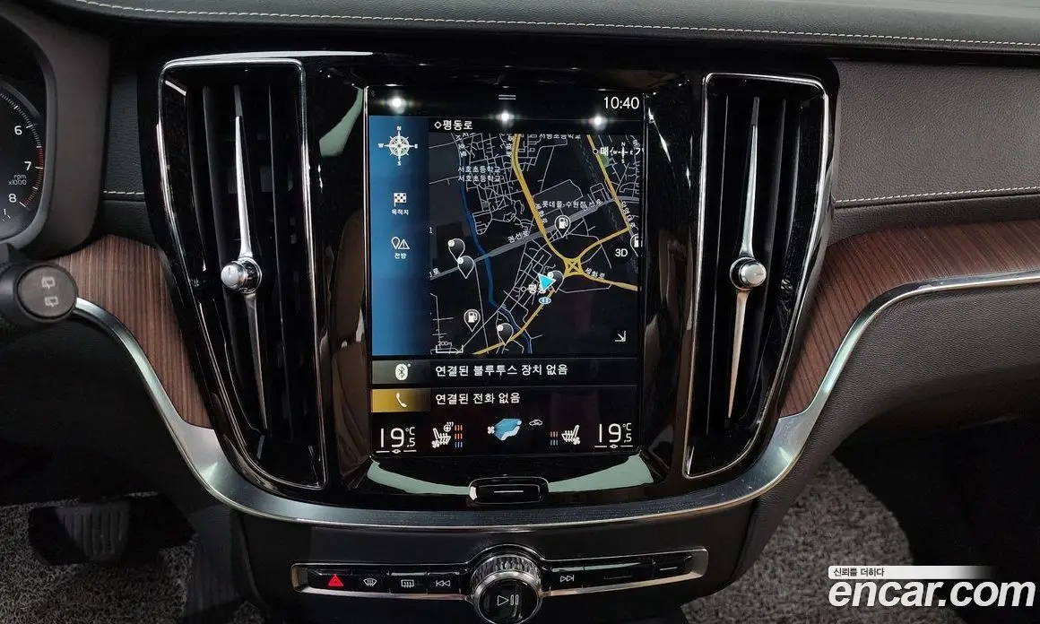 Volvo V60 2021 2.0 автомат (гидро), фото 18 Volvo V60 2021 2.0 автомат (гидро), фото 18