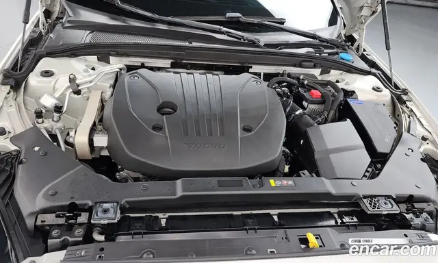Volvo V60 2021 2.0 автомат (гидро), миниатюра 6 Volvo V60 2021 2.0 автомат (гидро), миниатюра 6