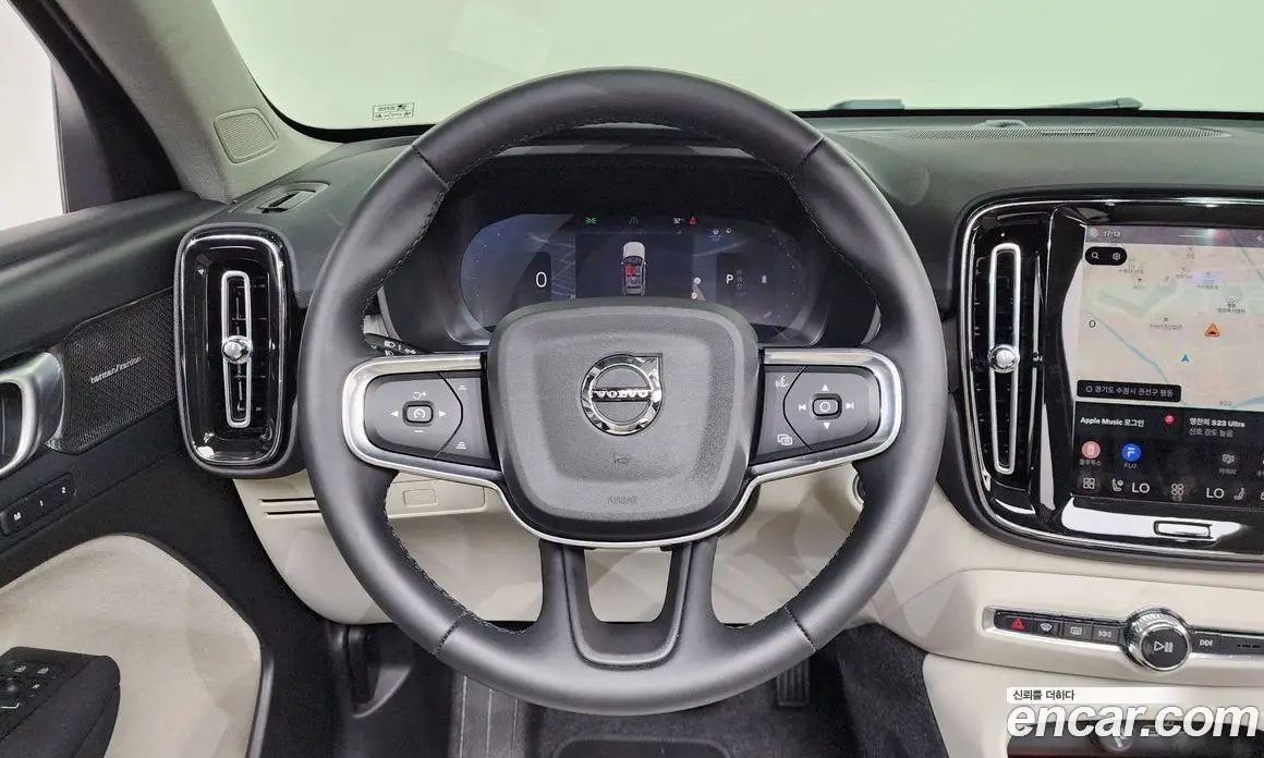 Volvo XC40 2025 2.0 автомат (гидро), фото 18 Volvo XC40 2025 2.0 автомат (гидро), фото 18