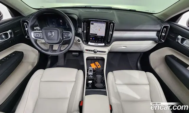 Volvo XC40 2025 2.0 автомат (гидро), миниатюра 10 Volvo XC40 2025 2.0 автомат (гидро), миниатюра 10