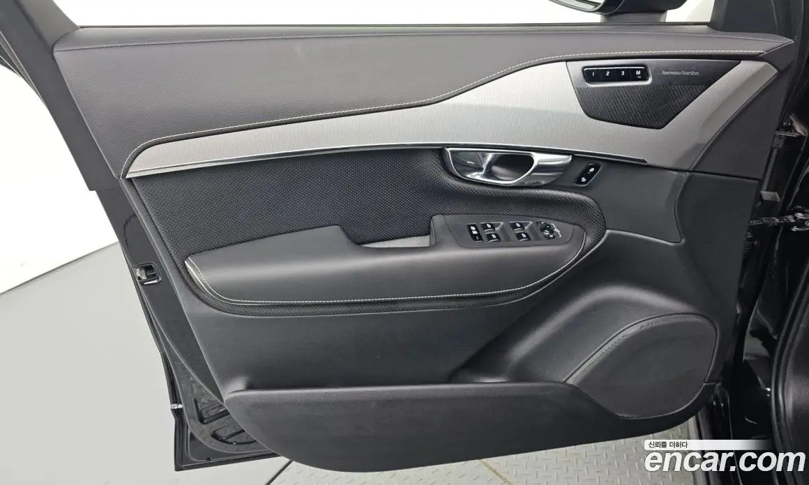 Volvo XC90 2020 2.0 автомат (гидро), фото 14 Volvo XC90 2020 2.0 автомат (гидро), фото 14