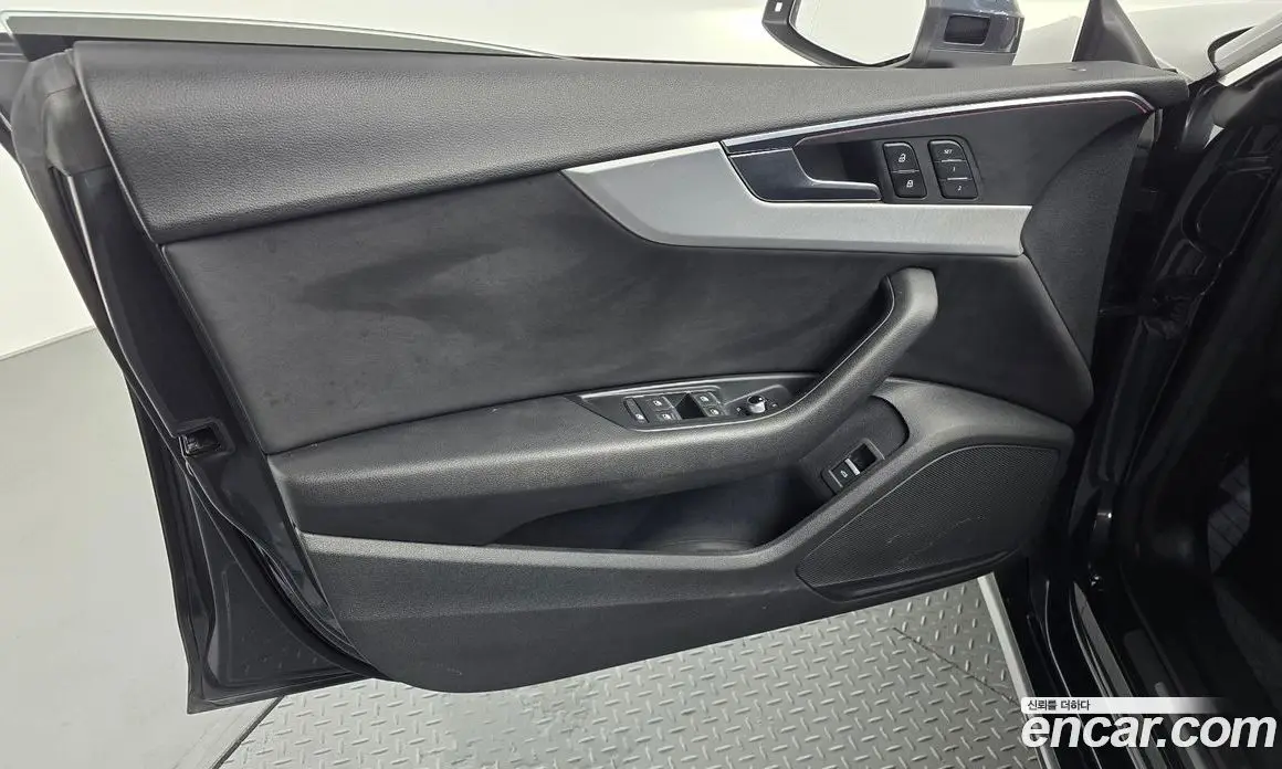 Audi A5 2021 2.0 автомат (гидро), фото 13