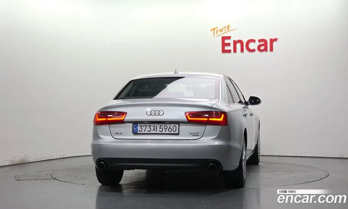 Audi A6 2011 3.0 автомат (гидро), фото 4