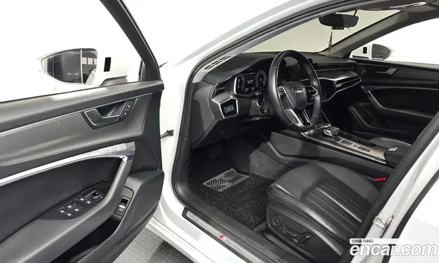 Audi A6 2019 2.0 автомат (гидро), миниатюра 12