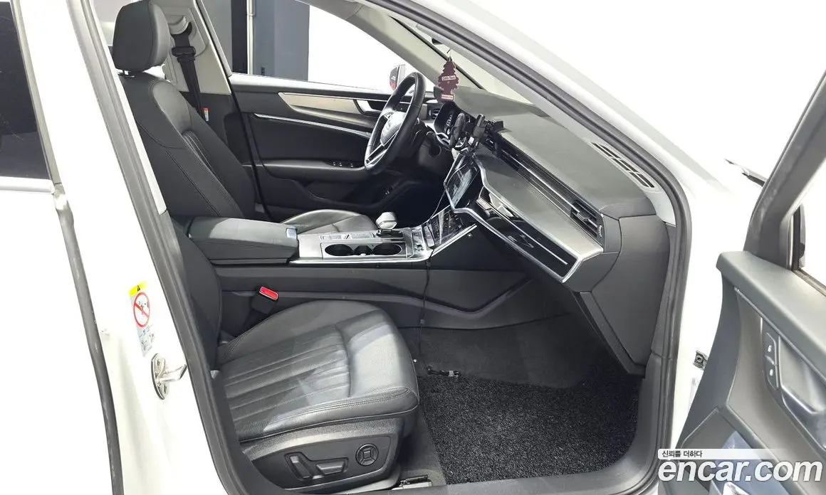 Audi A6 2019 2.0 автомат (гидро), фото 15