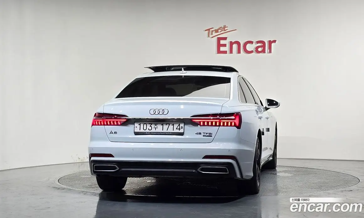 Audi A6 2019 2.0 автомат (гидро), фото 3