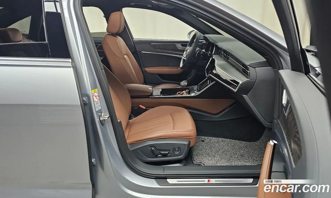 Audi A6 2022 2.0 автомат (гидро), фото 16