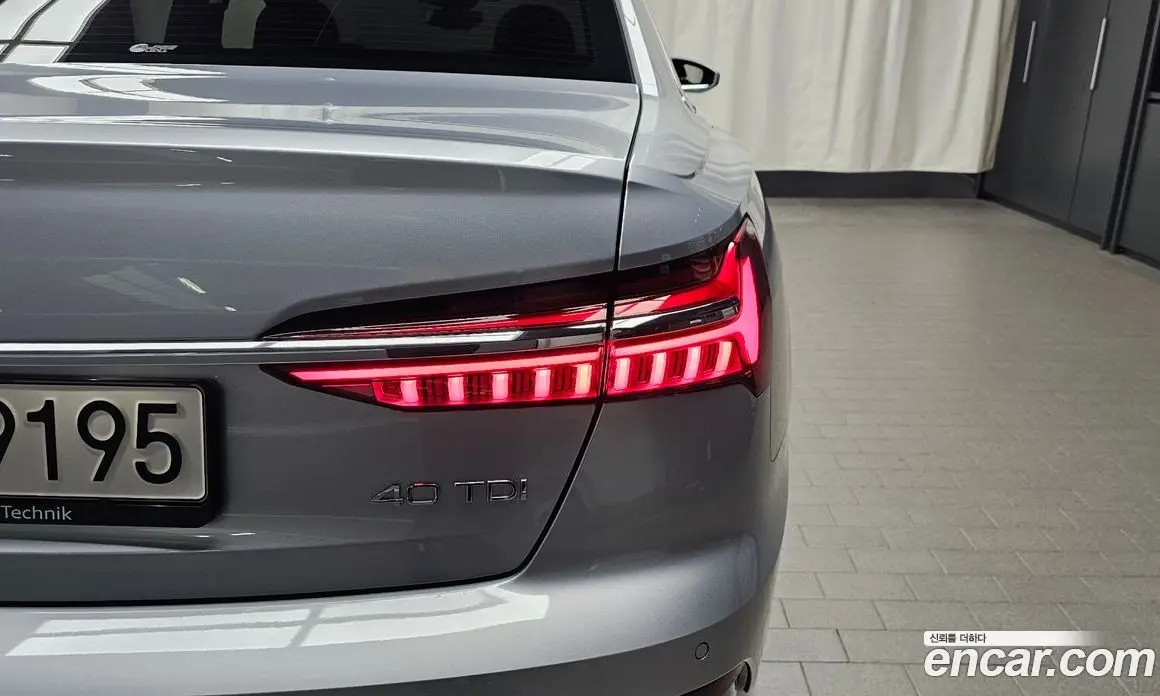 Audi A6 2022 2.0 автомат (гидро), фото 9