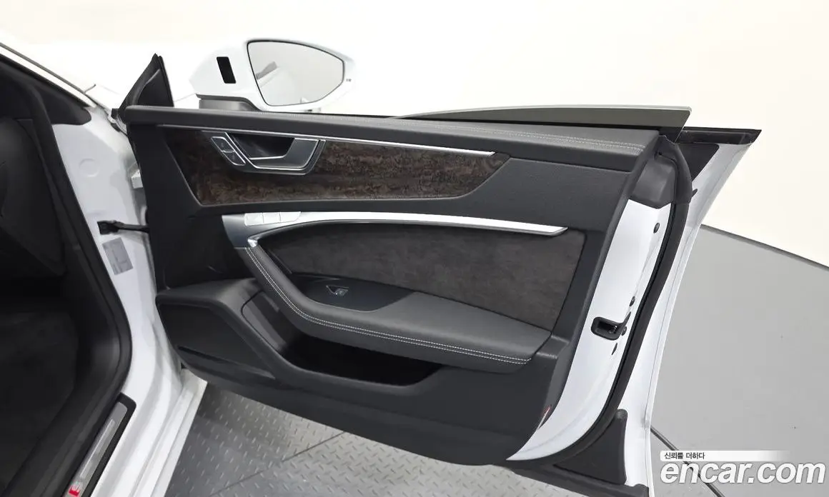 Audi A7 2021 3.0 автомат (гидро), фото 14