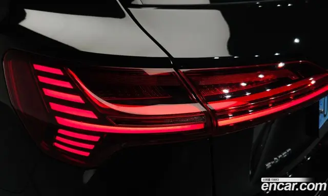 Audi e-tron 2021 0.2 автомат (гидро), миниатюра 8