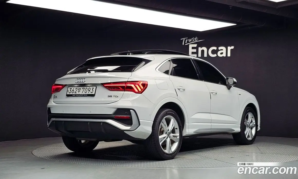 Audi Q3 2020 2.0 автомат (гидро), фото 2 Audi Q3 2020 2.0 автомат (гидро), фото 2
