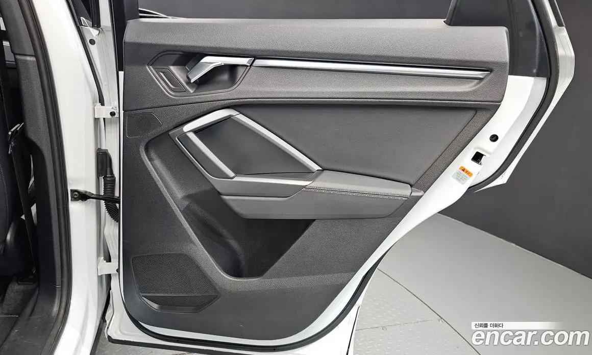 Audi Q3 2020 2.0 автомат (гидро), фото 15 Audi Q3 2020 2.0 автомат (гидро), фото 15