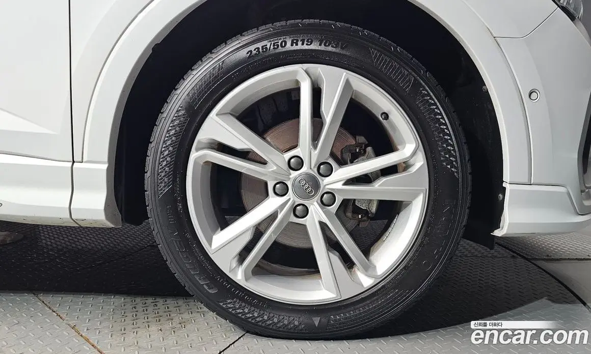Audi Q3 2020 2.0 автомат (гидро), фото 7 Audi Q3 2020 2.0 автомат (гидро), фото 7