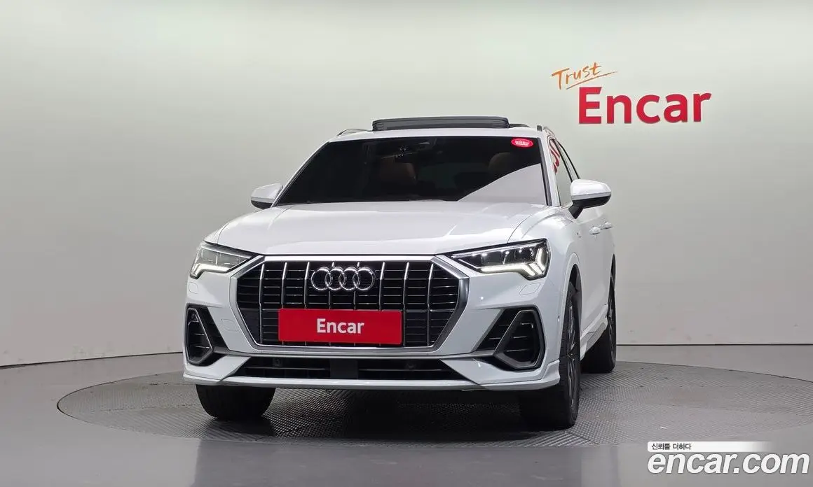 Audi Q3 2022 2.0 автомат (гидро), фото 3 Audi Q3 2022 2.0 автомат (гидро), фото 3