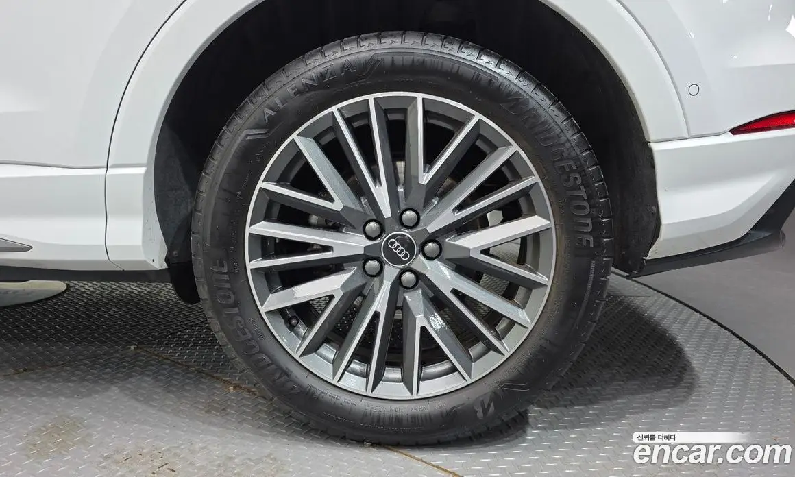 Audi Q3 2022 2.0 автомат (гидро), фото 7 Audi Q3 2022 2.0 автомат (гидро), фото 7