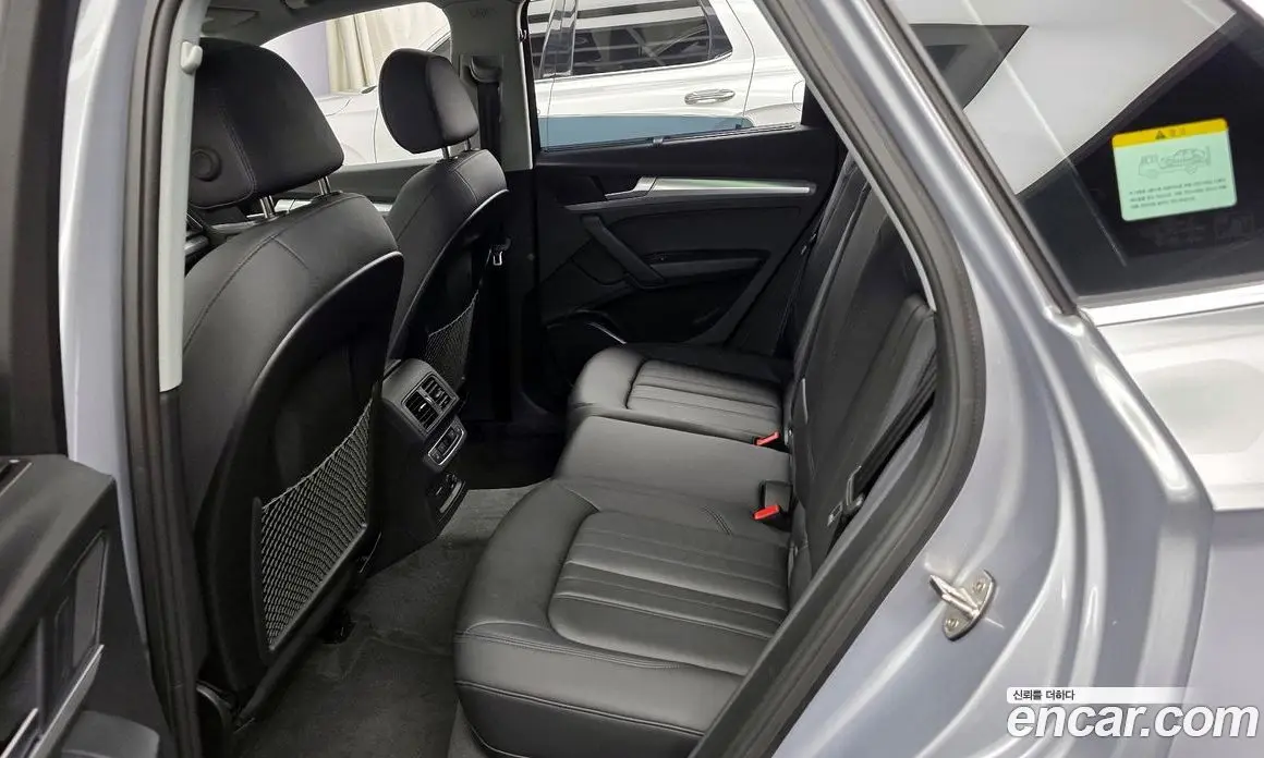 Audi Q5 2023 2.0 автомат (гидро), фото 16