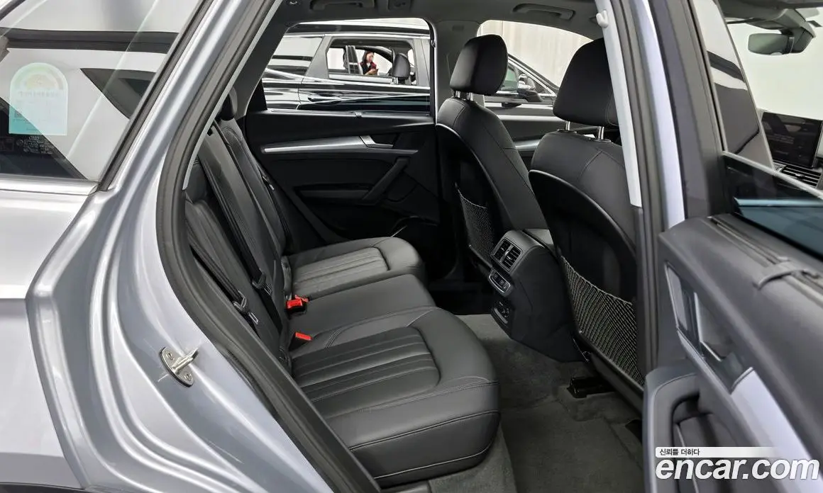Audi Q5 2023 2.0 автомат (гидро), фото 18