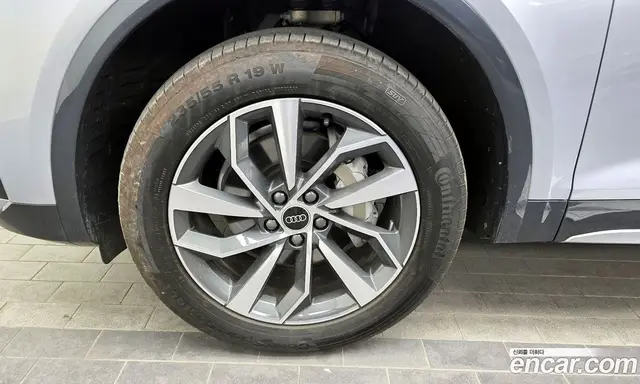Audi Q5 2023 2.0 автомат (гидро), миниатюра 5