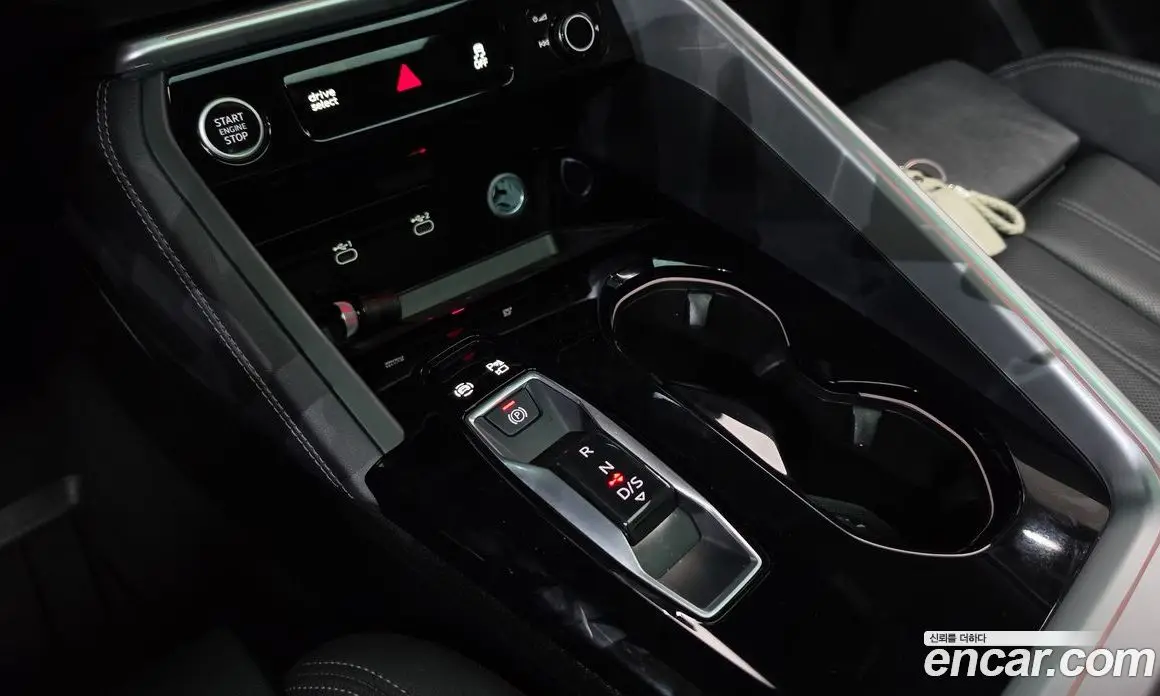 Audi Q5 2025 2.0 автомат (гидро), фото 9 Audi Q5 2025 2.0 автомат (гидро), фото 9