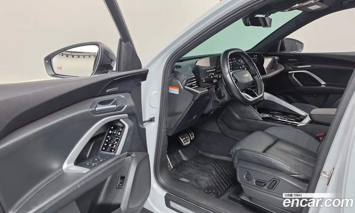 Audi Q5 2025 2.0 автомат (гидро), фото 10 Audi Q5 2025 2.0 автомат (гидро), фото 10