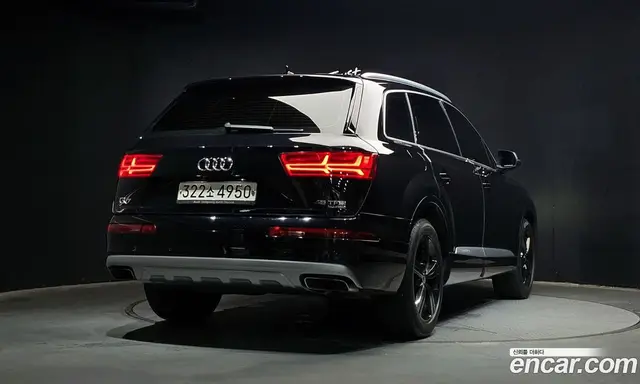Audi Q7 2019 2.0 автомат (гидро), миниатюра 2