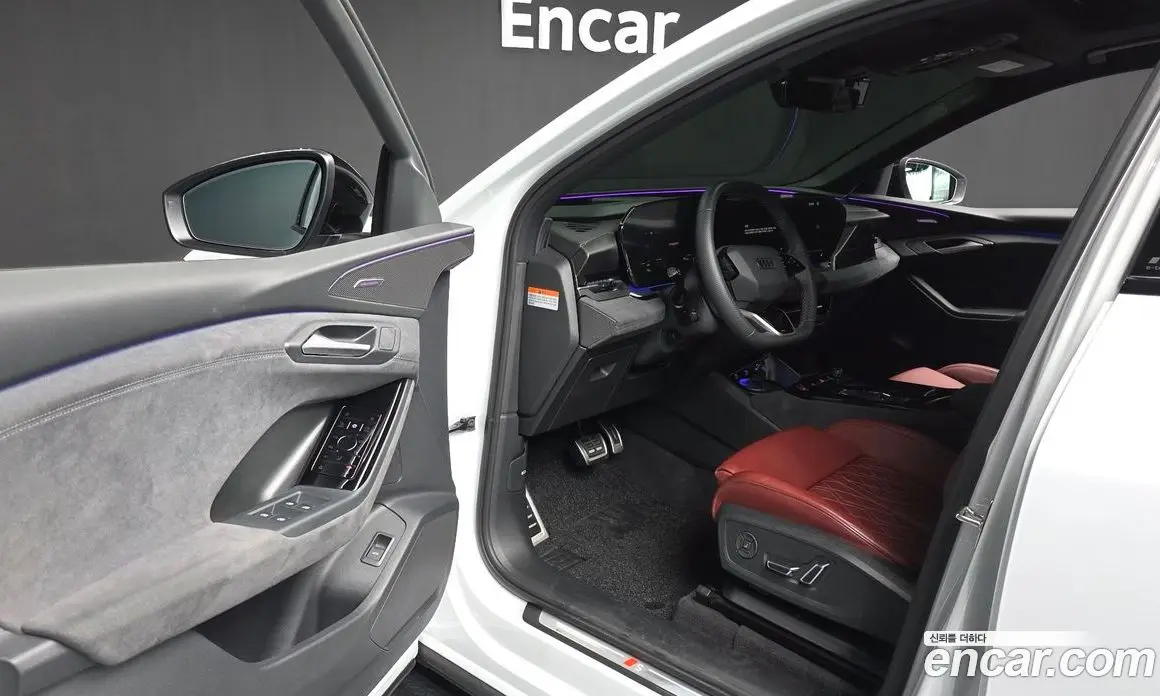 Audi SQ6 e-tron 2025 0.2 автомат (гидро), фото 13
