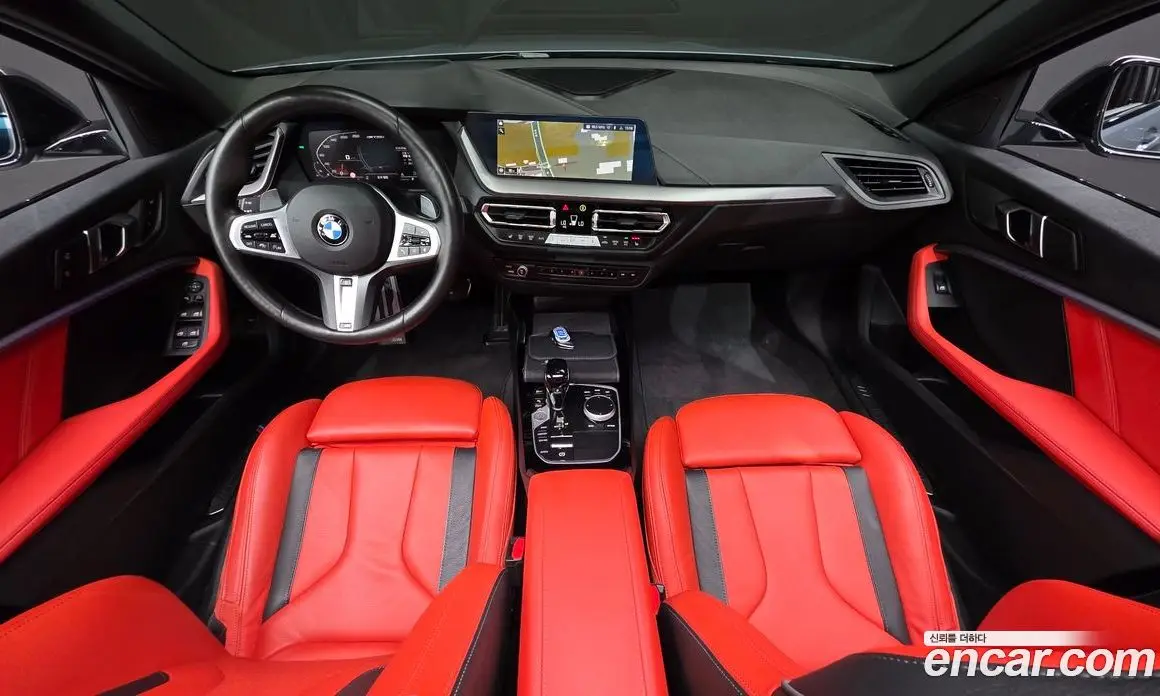 BMW 1 серия 2024 2.0 автомат (гидро), фото 9
