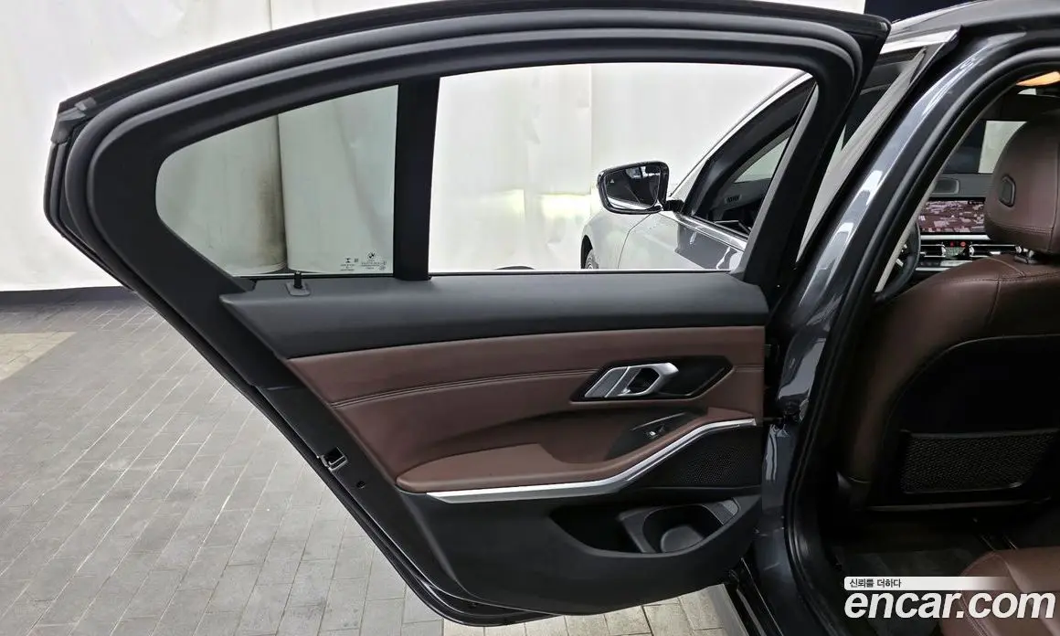 BMW 3 серия 2020 2.0 автомат (гидро), фото 15 BMW 3 серия 2020 2.0 автомат (гидро), фото 15