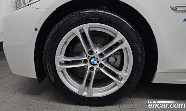 BMW 5 серия 2016 2.0 автомат (гидро), миниатюра 4