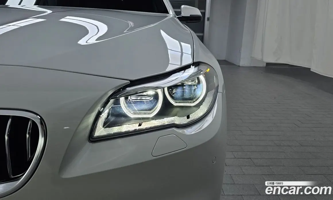 BMW 5 серия 2016 2.0 автомат (гидро), фото 7