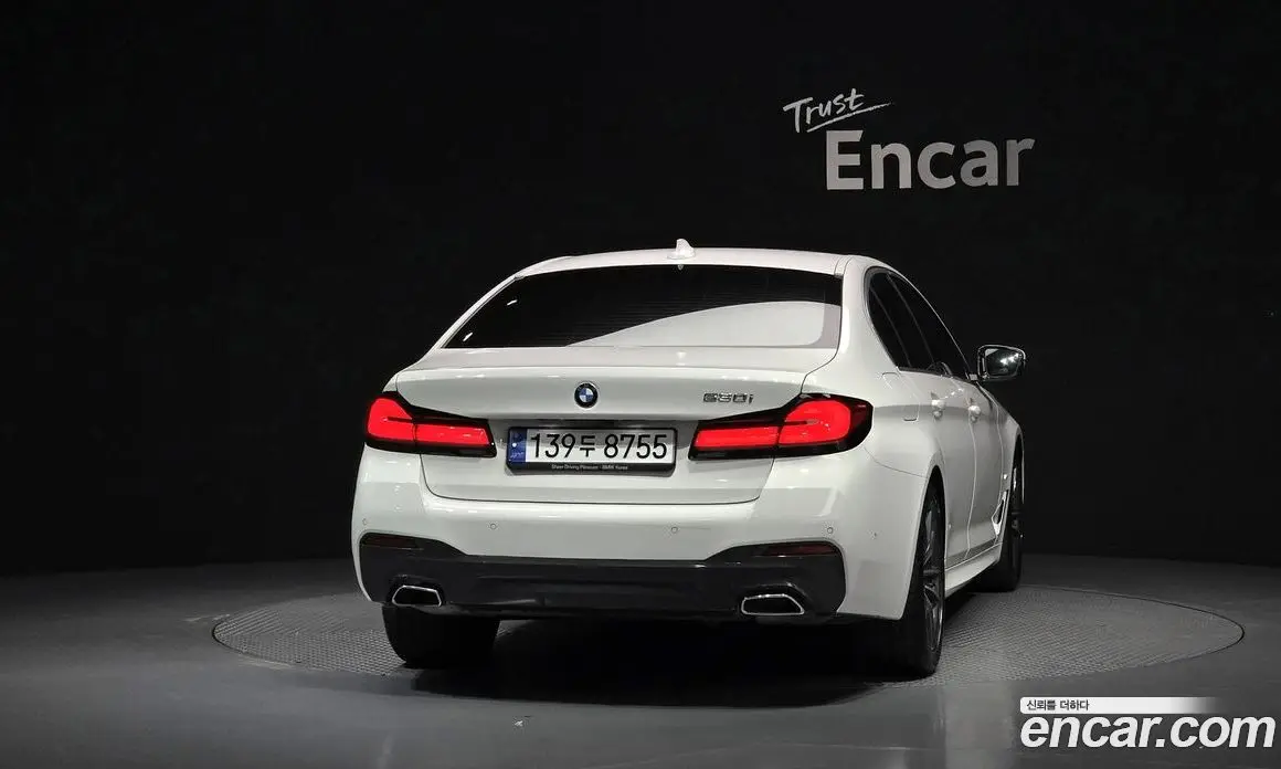 BMW 5 серия 2023 2.0 автомат (гидро), фото 4