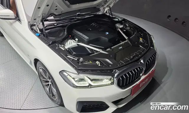 BMW 5 серия 2023 2.0 автомат (гидро), миниатюра 6